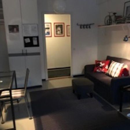 Tapulitalo Guesthouse Åbo Exteriör bild